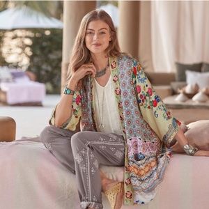 Gorgeous  “Cali” Johnny Was Silk Kimono Size XS from Sundance